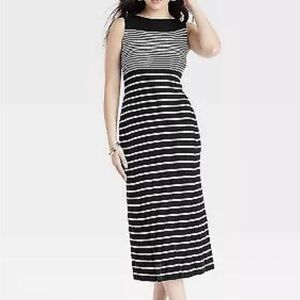 NEW Women’s A New Day Black and White Striped Sweater Dress- small